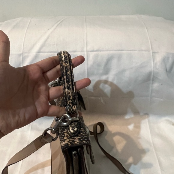 Coach crossbody - Picture 3 of 9